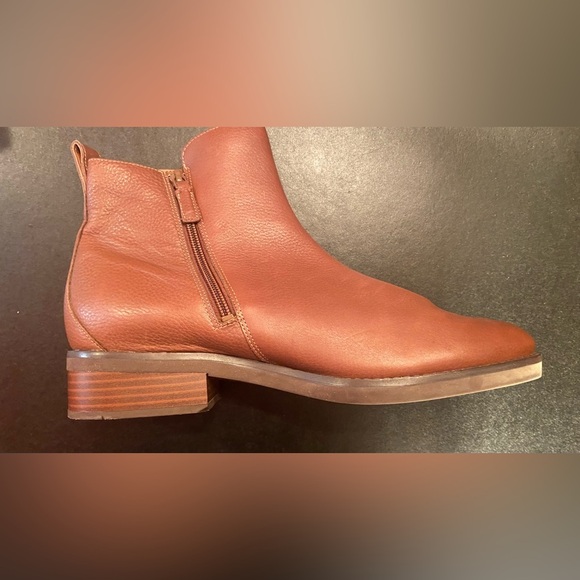 Cole Haan River W26414 Boots Women’s Tan Leather Ankle Chelsea Bootie Size 11B - Picture 9 of 10